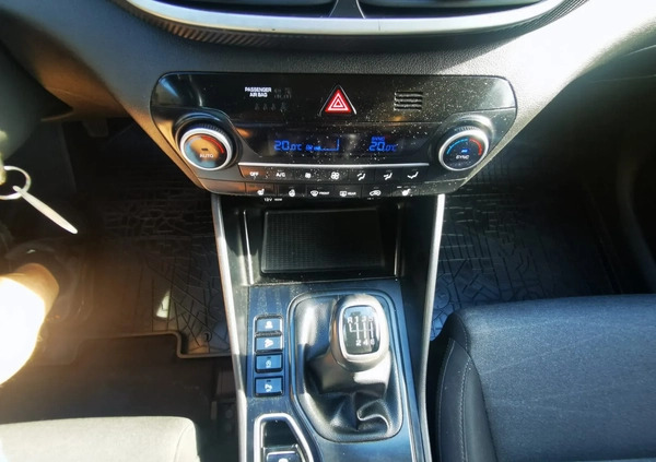Hyundai Tucson cena 72999 przebieg: 127000, rok produkcji 2019 z Lublin małe 326
